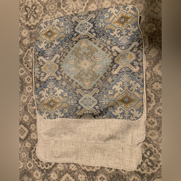 Thèse pillow cases are in very good condition no damage whatsoever - Picture 5 of 7